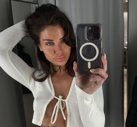 Alicelovestrawberries freie pornographische bild