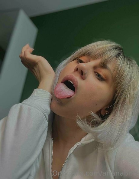 arianabird pornostar schöne bilder