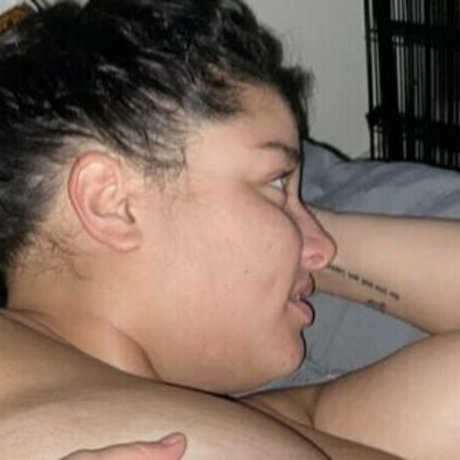 Xoxoiliana model pornografische fotos