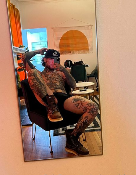 flugbegleiterin onlyfans kostenlose pornografische foto