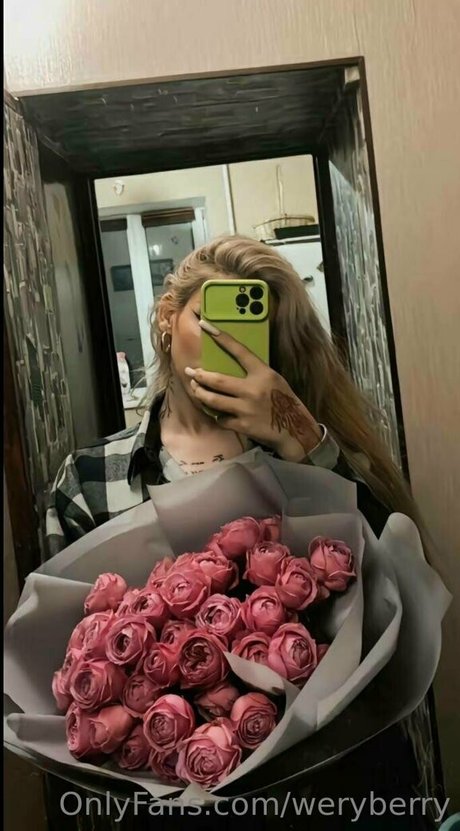 weryberry nacktheit kostenlose galerie