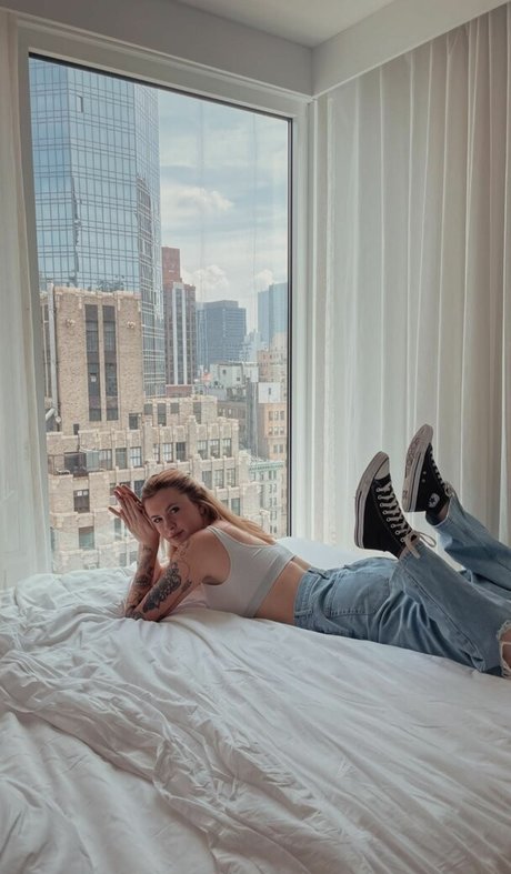 Ireland Baldwin top bilder