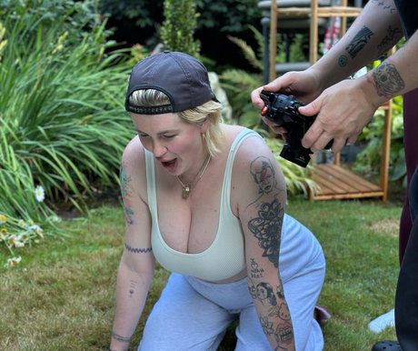 vollbusige rothaarige onlyfans erotische porno galerie