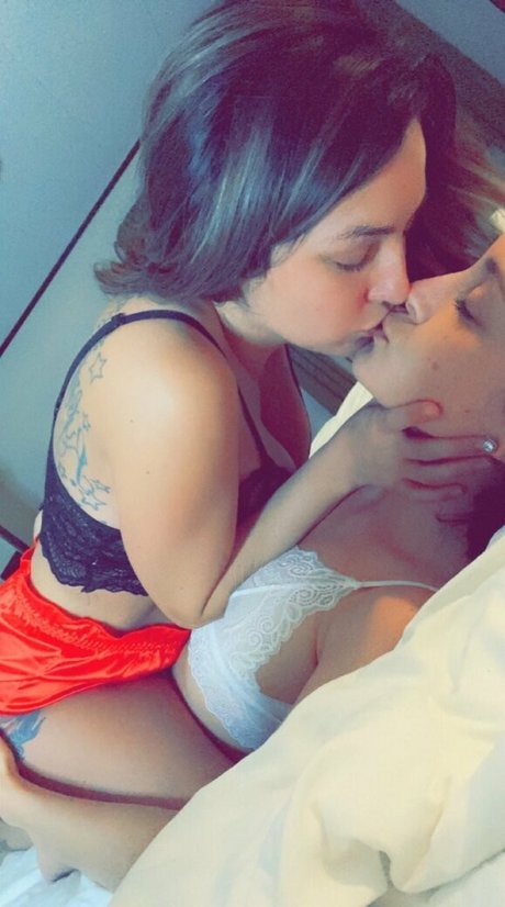 Kendranmcnutt erwachsene nackt archiv