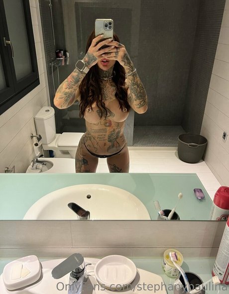 Stephanie Paul pornostar foto