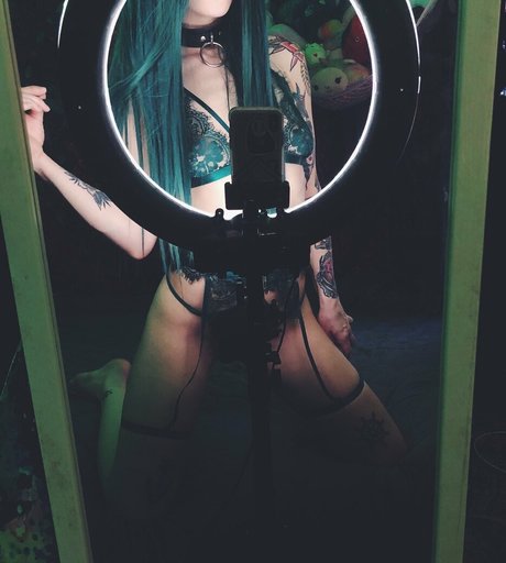 SuspiciousRavioli exklusive sexy galerien