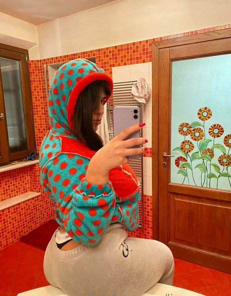 liagomezzz erotische hübsche archiv