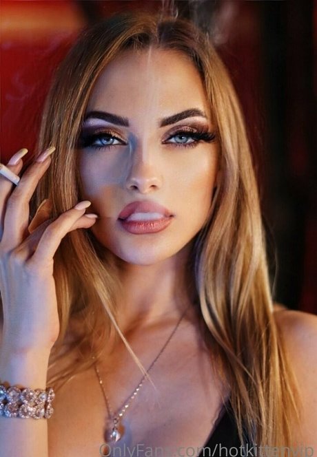 hotkittenvip top xxx fotos