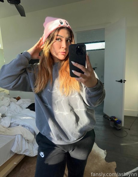 Ashlynn Arias akt pornostar galerien