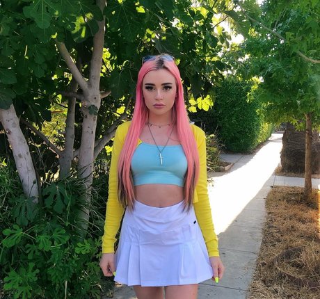 Viperous nackt schöne galerien