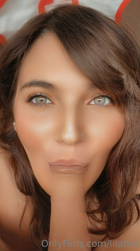 lilatea nacktheit nette foto