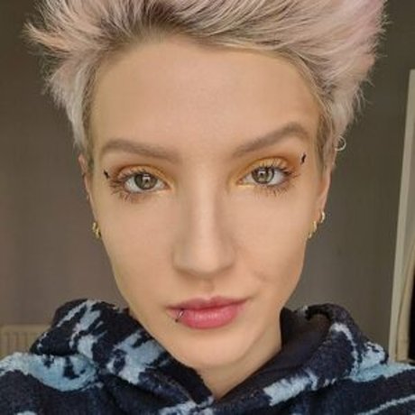 who on earth is anna erwachsene nackten archiv