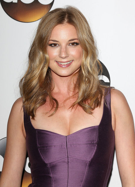 Emily VanCamp schauspielerin pornografische foto