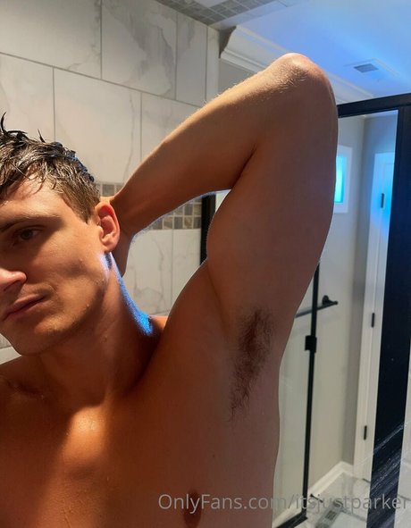 berühmte schwule onlyfans hd bilder