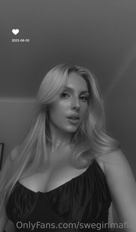 swegirlmafia sexy nackten galerien