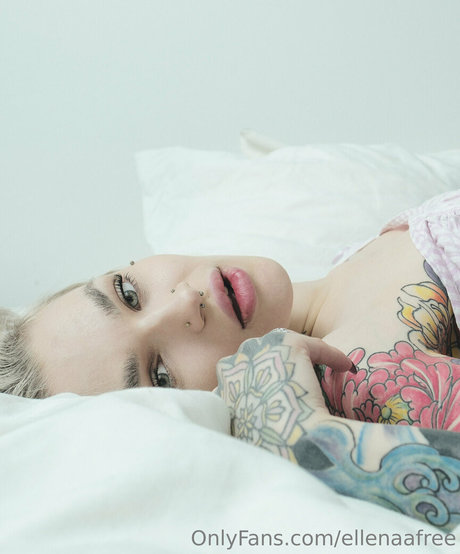 ellenaafree nackt top fotos