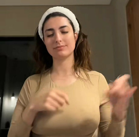 Rachel Levin pornografische fotos