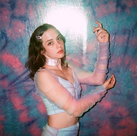 Mica Tenenbaum top heiße galerie