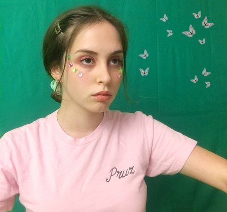 Mica Tenenbaum exklusive schöne fotos