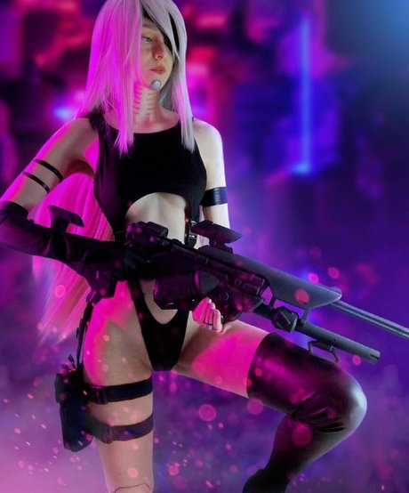 Kezumie model erotische foto