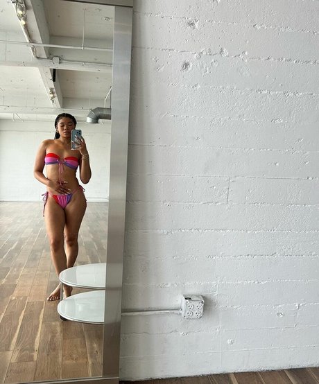 blonde heiße frau onlyfans nackt sexy bild