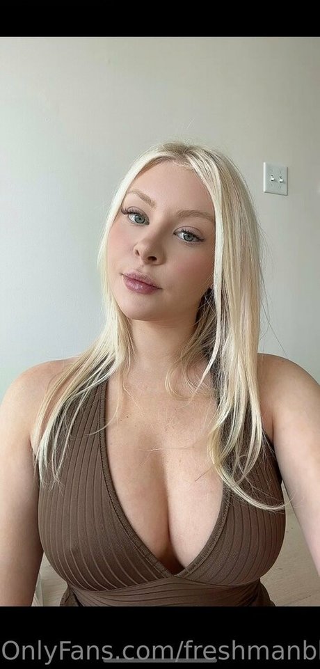 freshmanblondie18 top heiße galerien