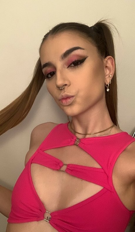 asiatische nackte onlyfans porno akt bilder