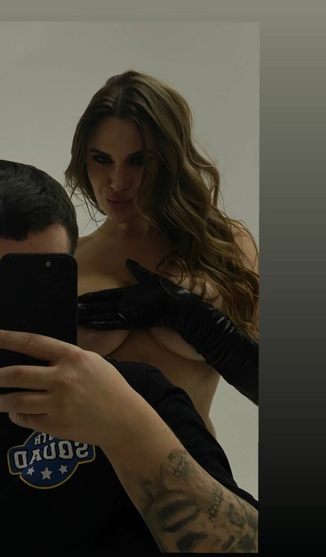 junge onlyfans erotische nackte galerien