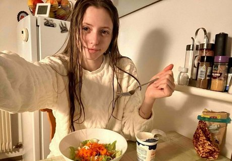 katyasun schöne hübsche foto