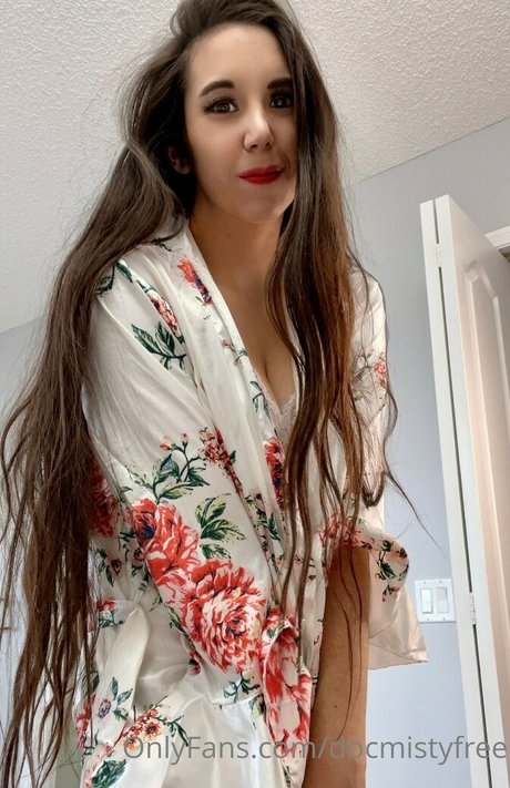 underthescrubs model porno bilder