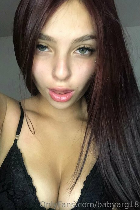 babyyluxury nackt akt fotos