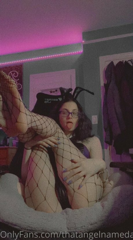 Thatangelnamedamber kostenlose exklusive foto