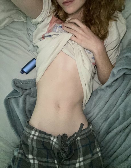 Shook Shan top akt foto