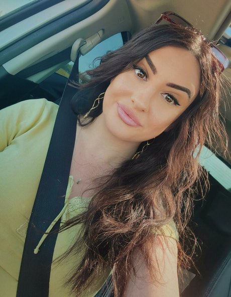 lanadoll666 erotische pornostar foto