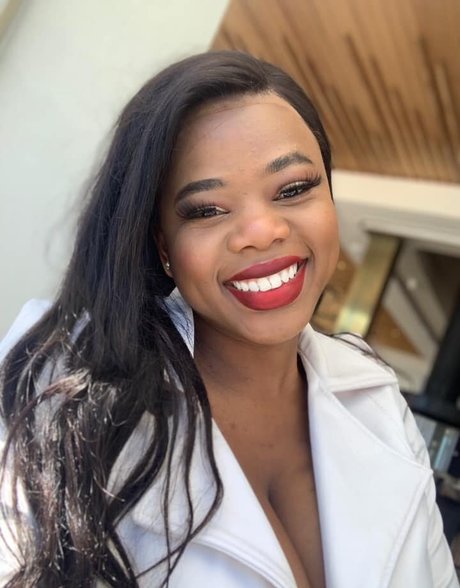 Miss Sompicy model schöne galerien