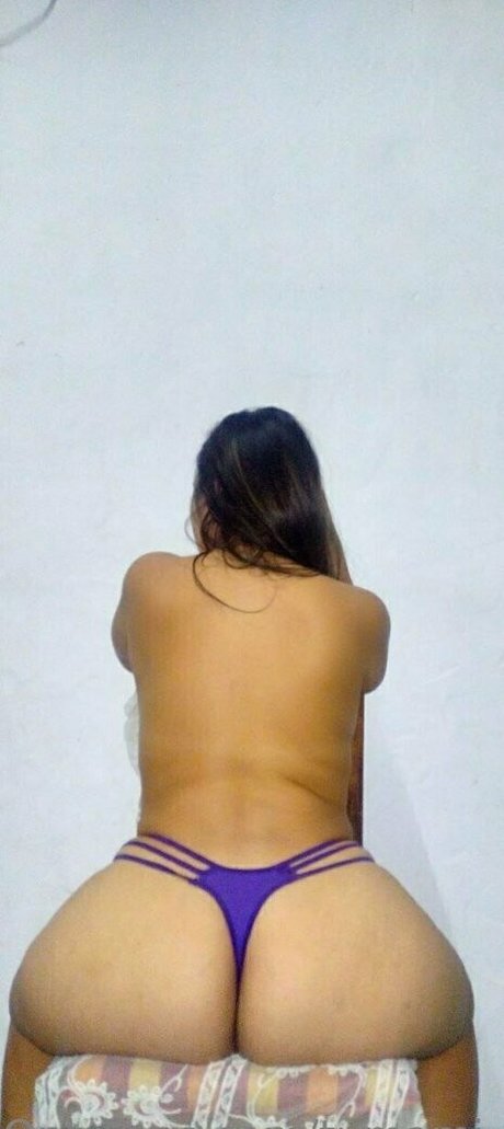 tumami hot erotische hübsche foto