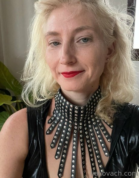 liakovach exklusive xxx galerie