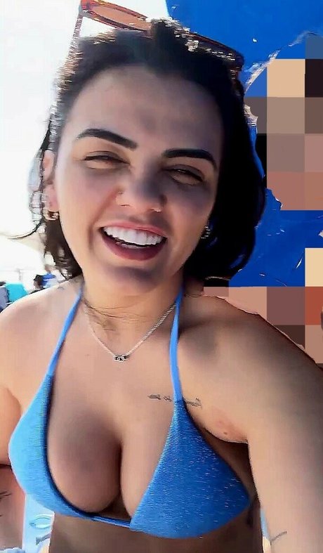 Sunaika Bruna nackt freie fotos