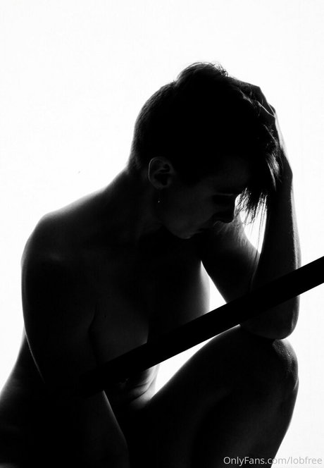 lobfree model nacktheit fotos