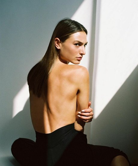 Gal Amir hd schöne galerien