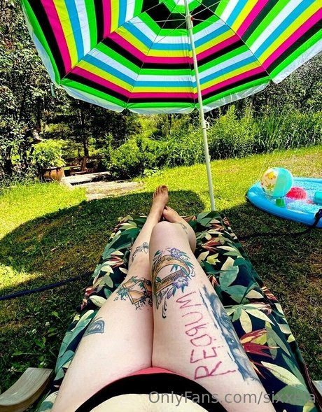 sixxela exklusive hübsche galerie