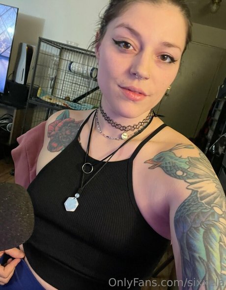 sixxela model nackte galerien