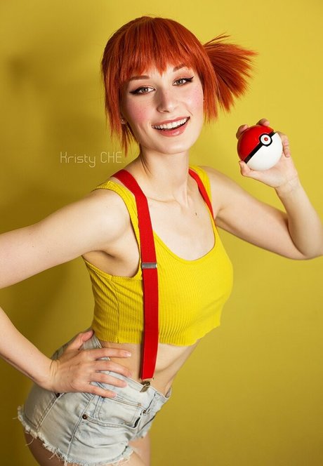 Kristy Che nackt kunst bilder