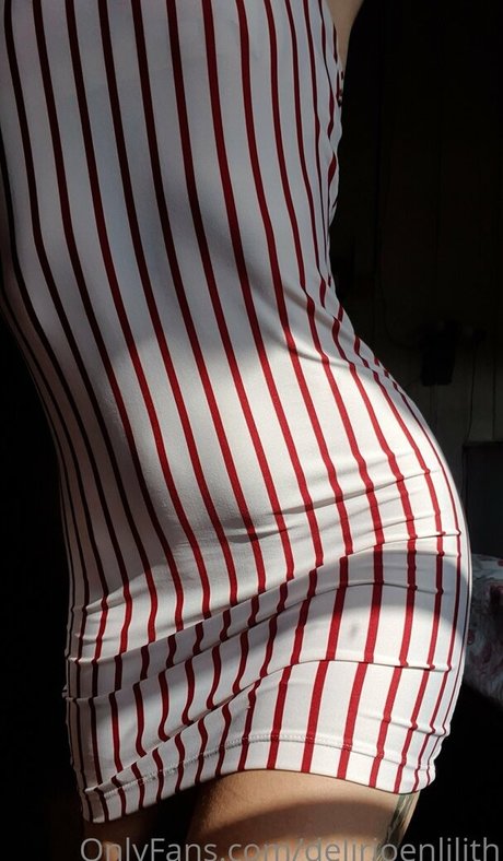 delirioenlilith model hübsche archiv