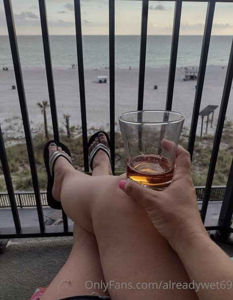 alreadywet69 hd bild