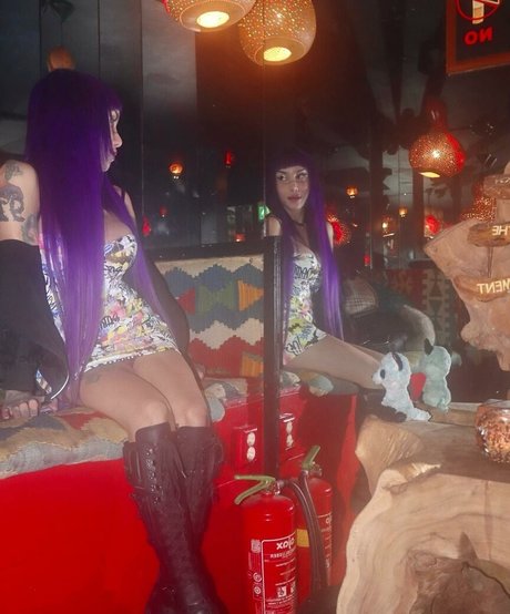 Sara Salazar exklusive sexy bilder