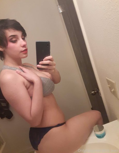 yoga asiatische onlyfans porno nackten foto