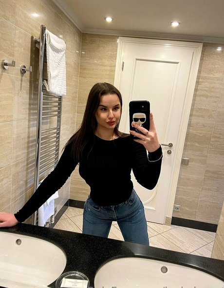 leyla luxxx erotische perfekte galerie