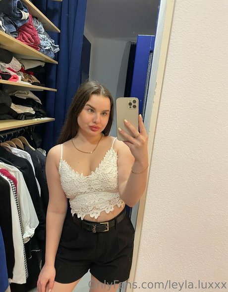 leyla luxxx erotische xxx bild