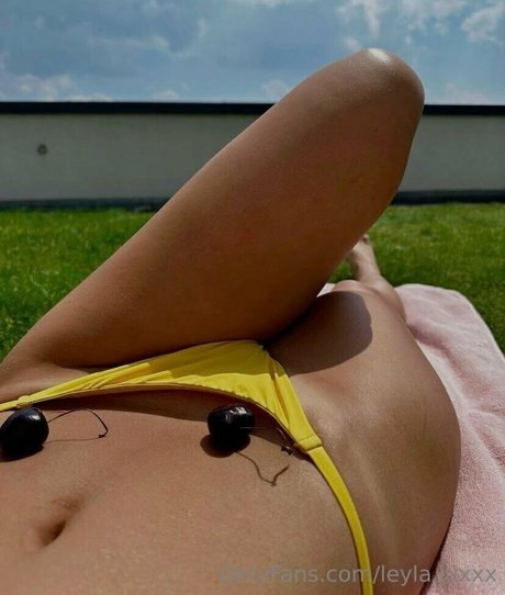 leyla luxxx Bilder
